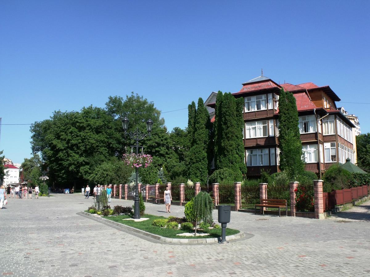 Сонячна Truskavets Exterior foto