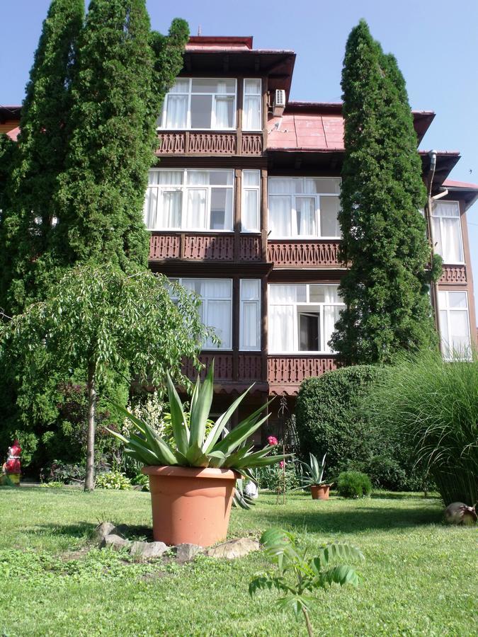Сонячна Truskavets Exterior foto