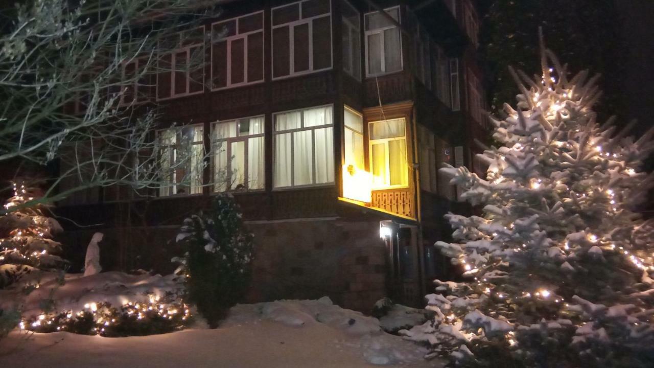 Сонячна Truskavets Exterior foto